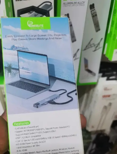 Powerlite 8-in-1 Type-C