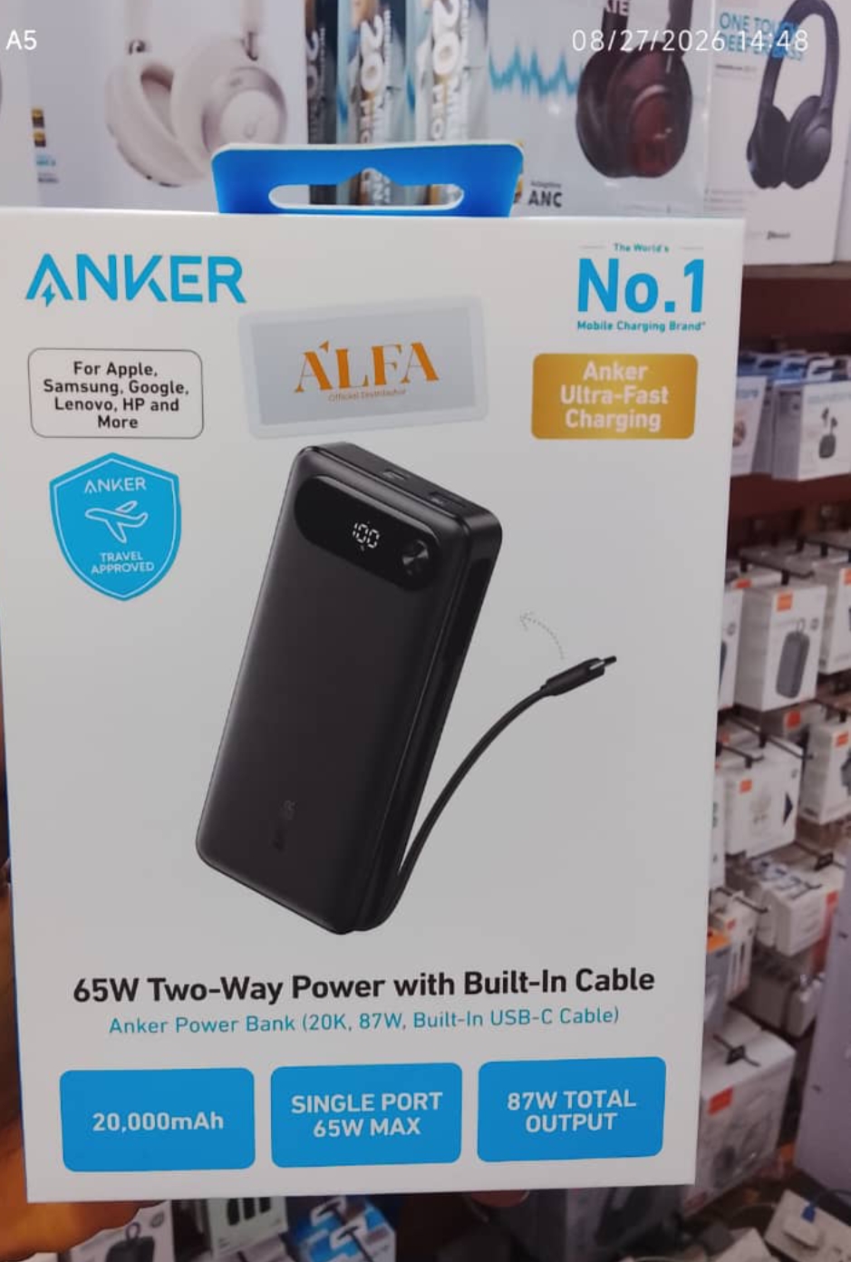 Anker Power Bank, 20,000mAh Portable Charger with Built-In USB-C Cable, 87W Max Fast Charging Battery Pack, For MacBook, iPhone 17/16 Series, Samsung, Switch, and More